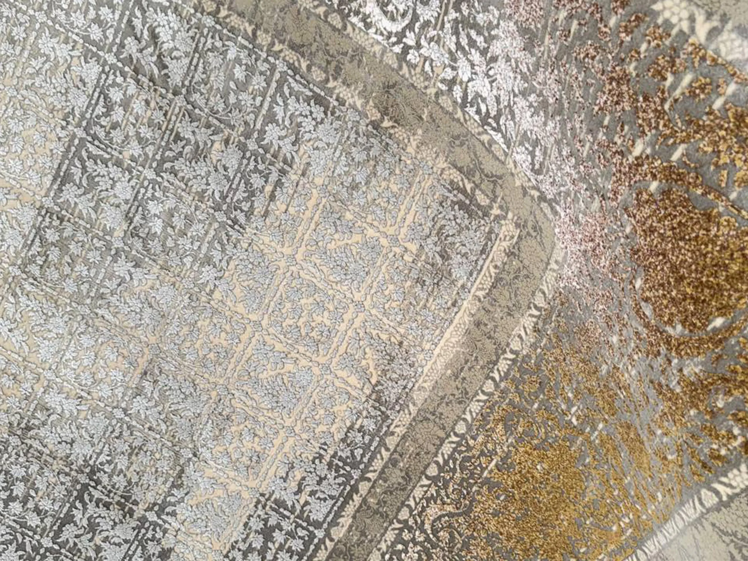 پرفروش ترین فرش های ماشینی کاشان در سال ۱۴۰۴ 4 طرحهای فرش کاشان