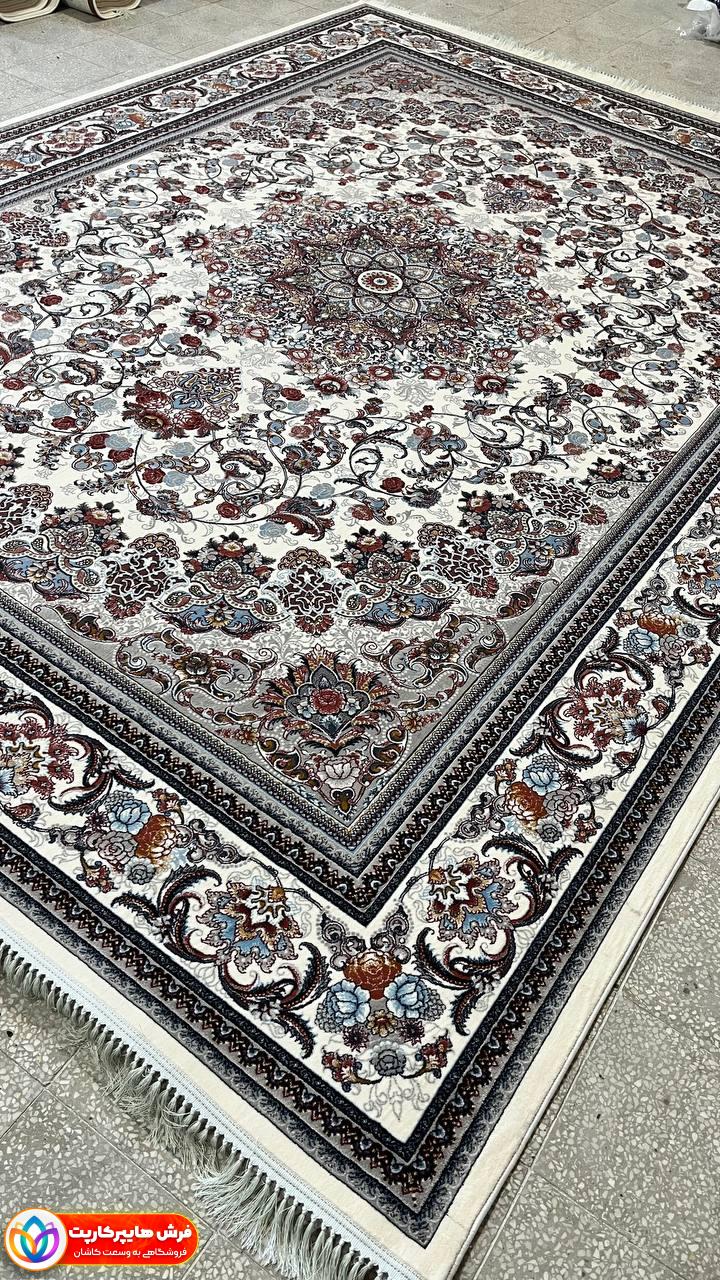 فرش 700 شانه طرح میخک کرم